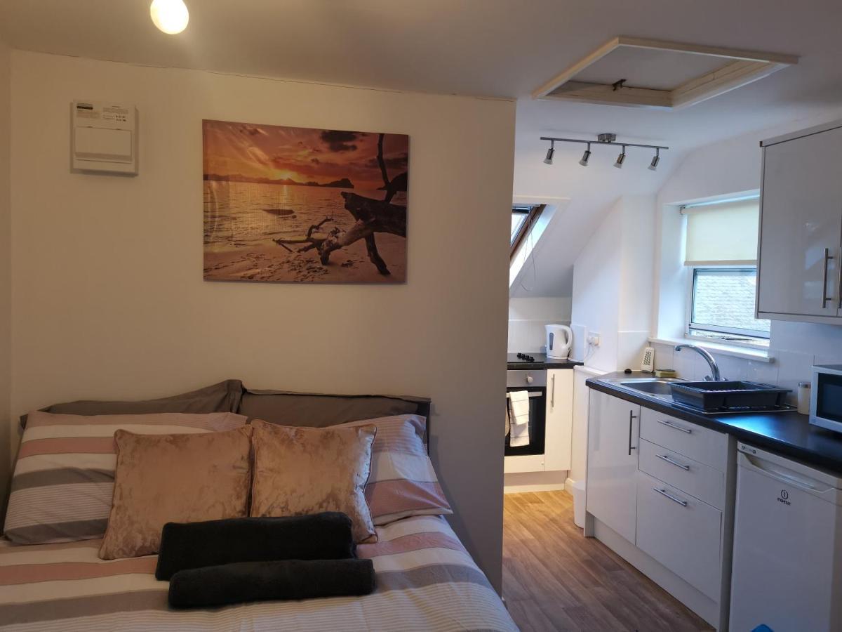 Unique Studio III With Free Wifi Maidstone Exteriör bild