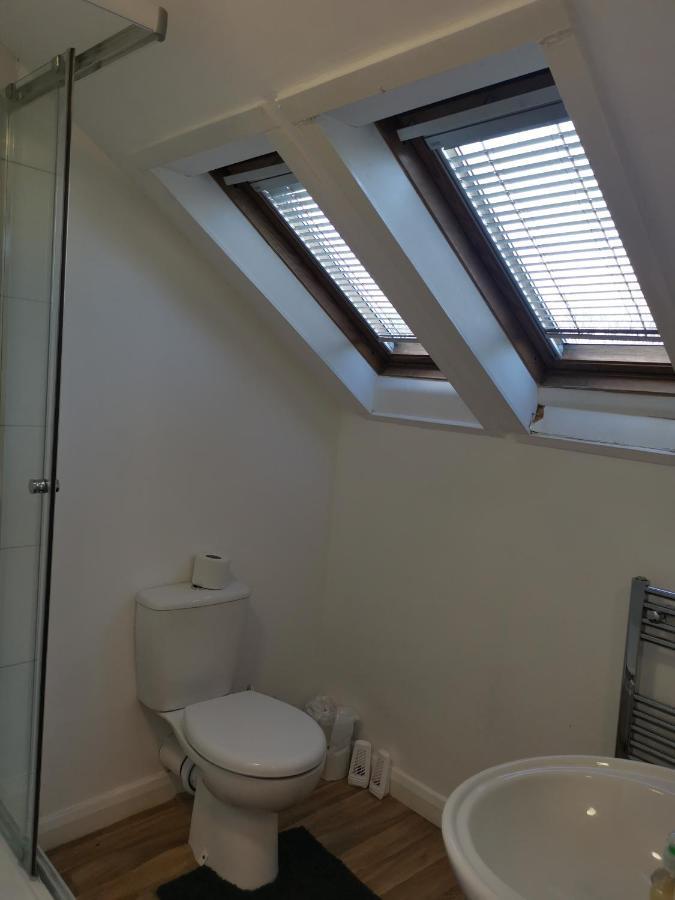Unique Studio III With Free Wifi Maidstone Exteriör bild