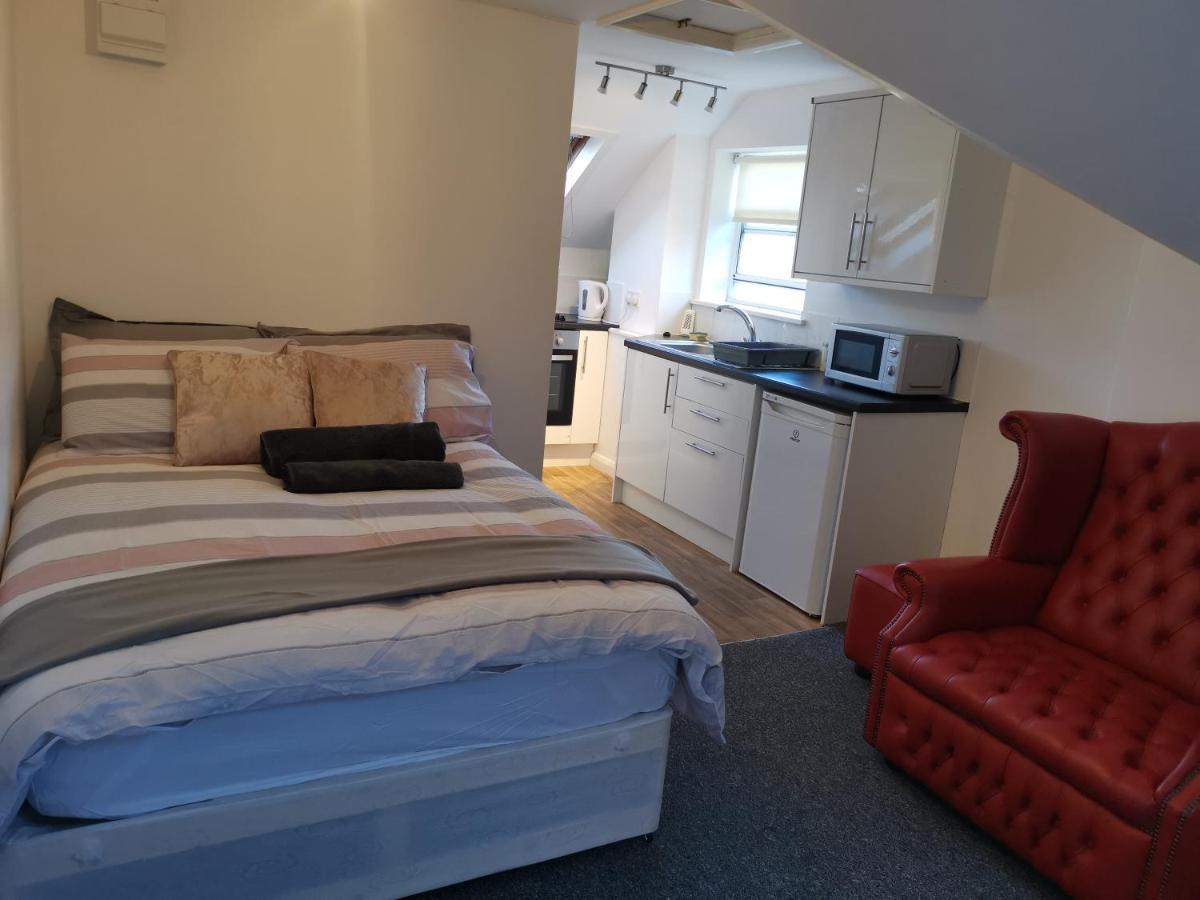 Unique Studio III With Free Wifi Maidstone Exteriör bild